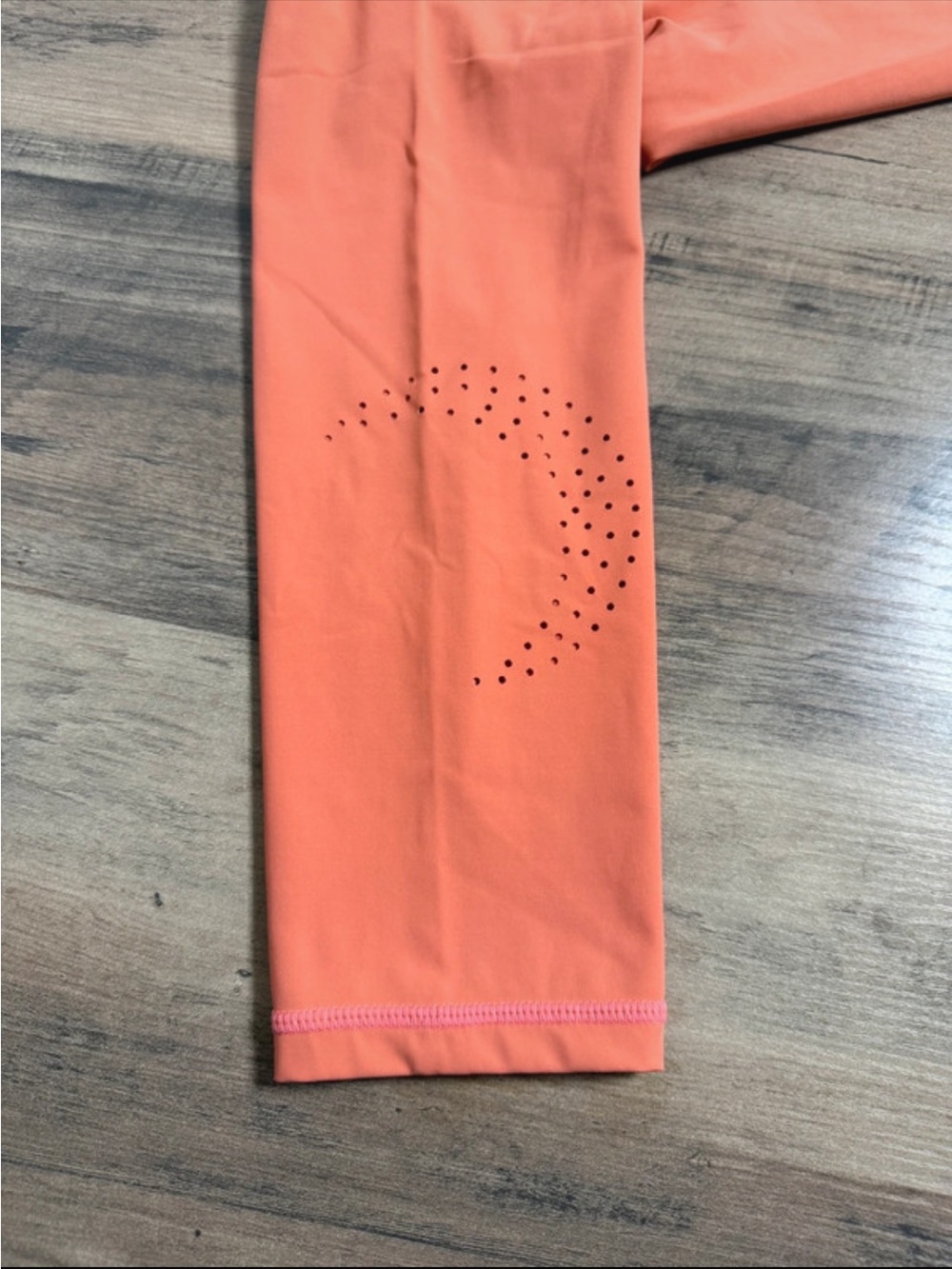 Zyia Workout Leggings with Moon Detail - Picture 5 of 7
